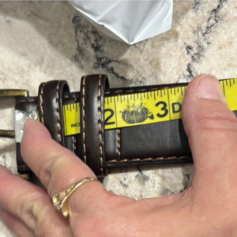 Men's Dark Brown Leather Belt with Contrast Stitching Size XL 40-49